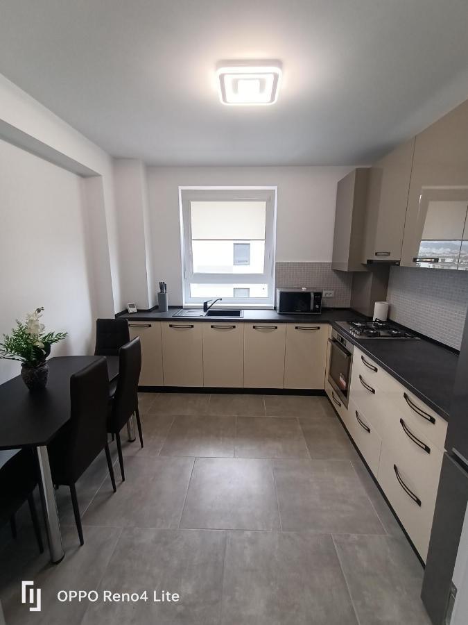 D&N Relax Apartment Braşov Eksteriør bilde